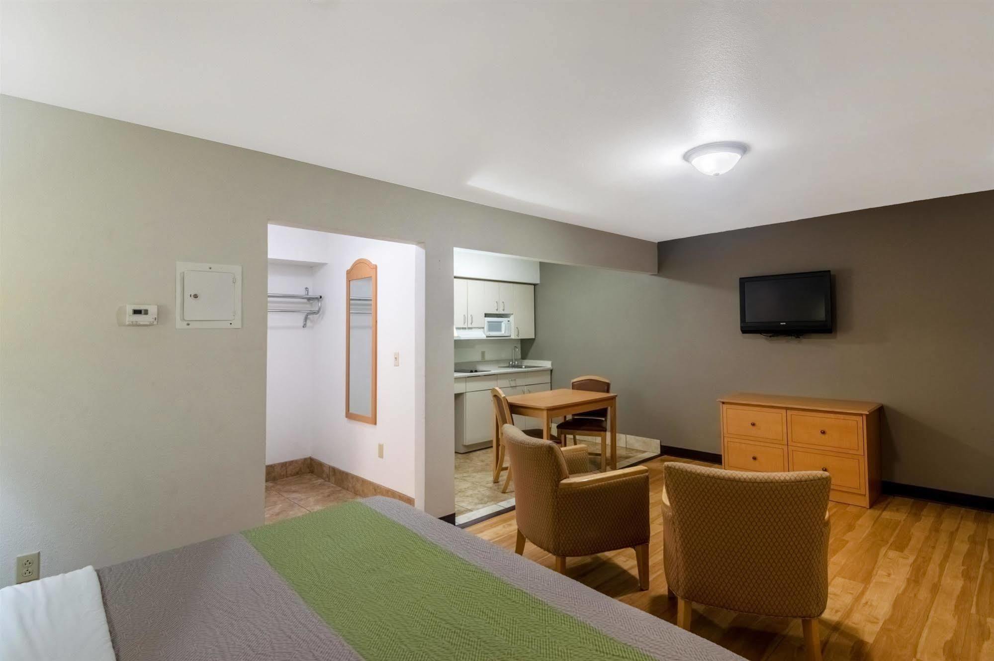 Studio 6-Lubbock, Tx - Medical Center Luaran gambar